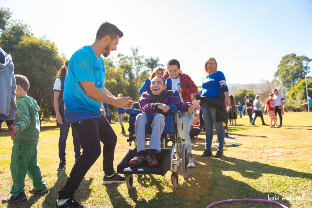 Projeto Parque Azul atende autistas em Goiânia neste sábado - Foto: Babi — Instagram: @babimedeirosfotografias - Canal Autismo / Revista Autismo