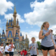Disney lança novo sistema de acessibilidade em seus parques temáticos — Canal Autismo / Revista Autismo