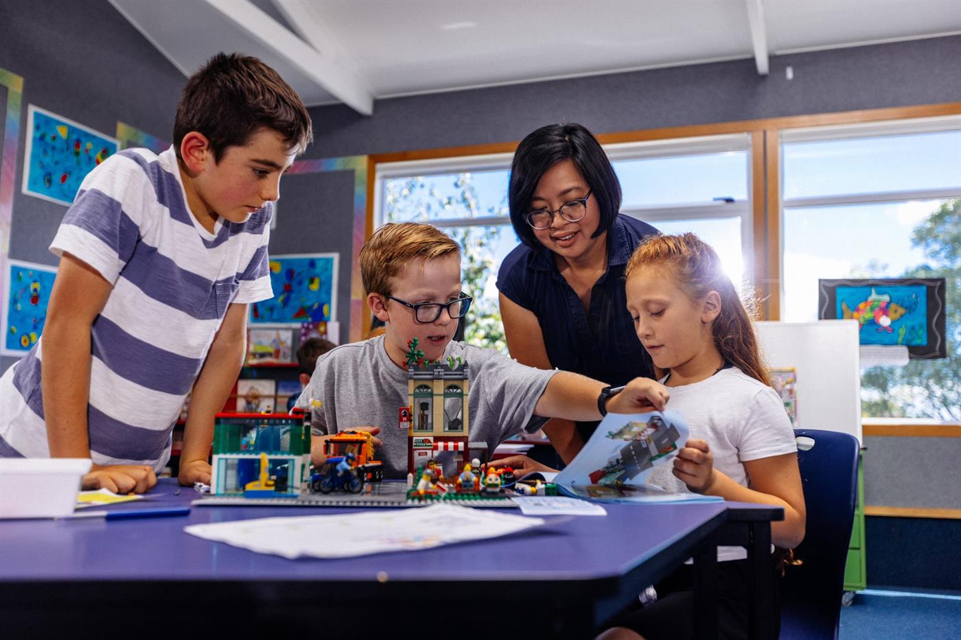 Lego vai investir $20 mi em empreendimentos para crianças neurodivergentes — Canal Autismo / Revista Autismo