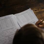 Homeschooling: quem se beneficia com isso? — Canal Autismo / Revista Autismo