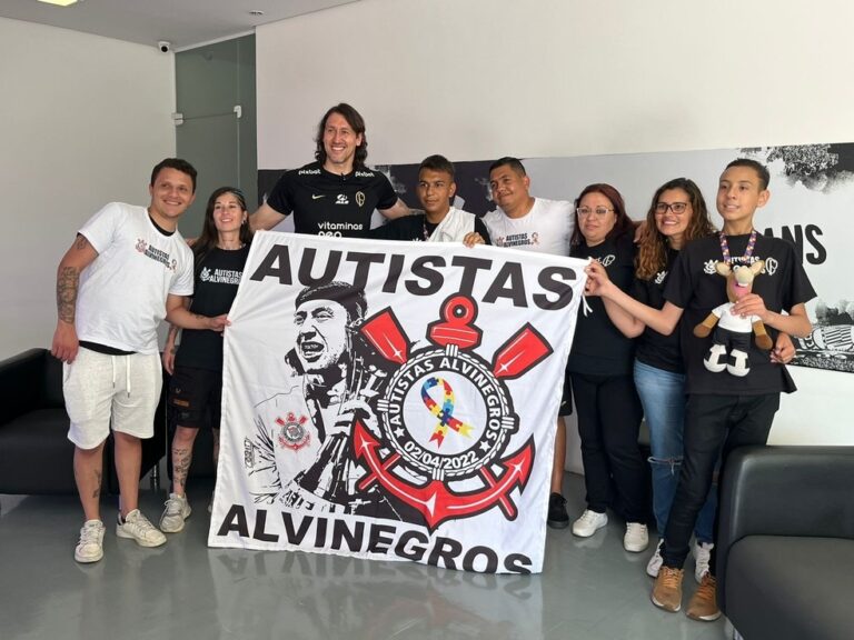 'É motivo de orgulho', diz goleiro Cássio sobre Autistas Alvinegros — Canal Autismo / Revista Autismo