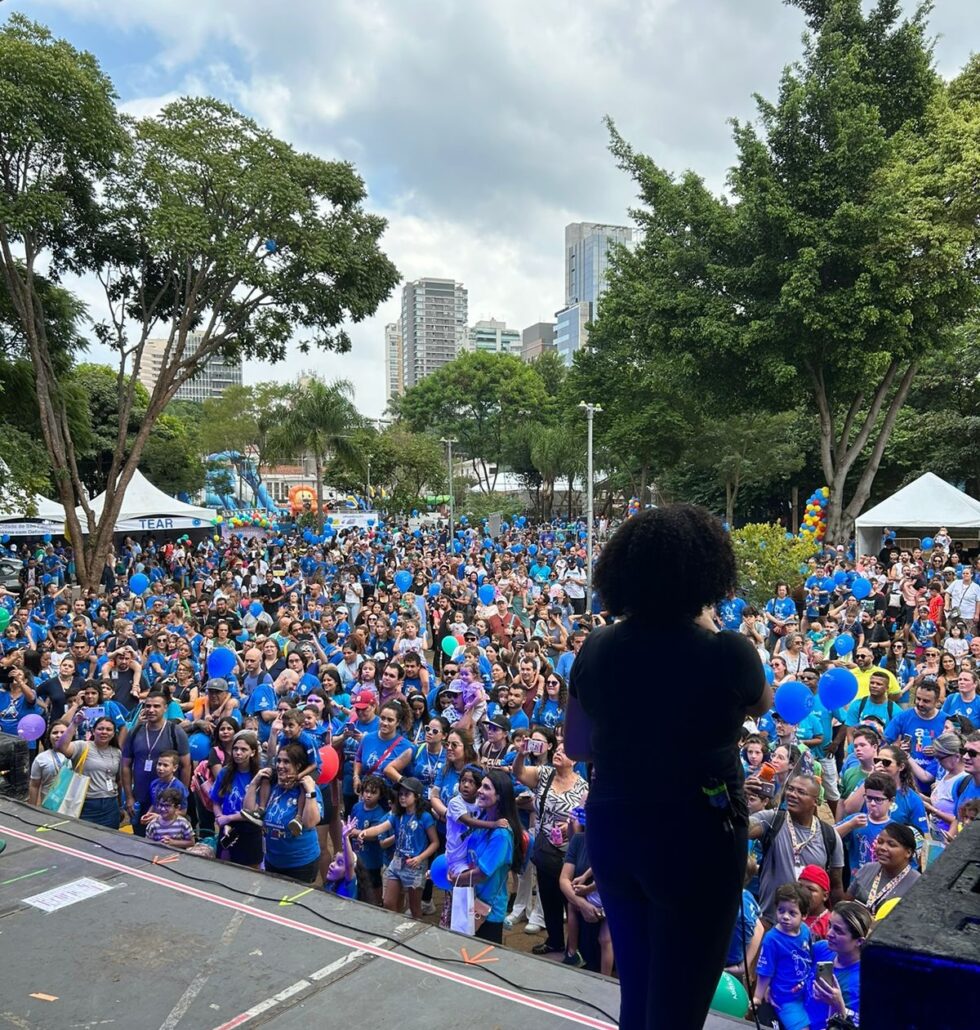 Shows musicais durante o evento do Dia Mundial de Conscientização do Autismo 2024, em São Paulo (SP), no bairro Moema, em 07.abr.2024.